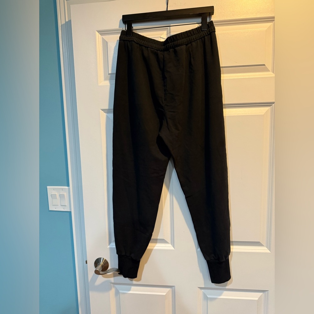 Varley  women’s black joggers size large - Picture 2 of 4